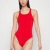 Speedo Womens Endurance Medalist - Badpak - Fed Red -Speedo 55288cb8af9e4f2dae82d749429c7806