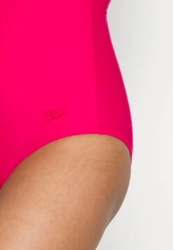 Speedo Badpak - Cherry -Speedo 96562a452ef441e5a48c990feef67bc9