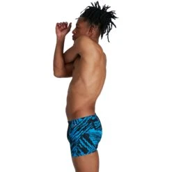 Speedo Allover V-Cut Aquashort - Black/pool -Speedo speedo allover v cut aquashort black pool 9 1301769