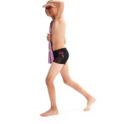 Speedo Plastisol Placement Zwemshort Jongens - Black/Fed Red/Dapple Grey -Speedo speedo boys plastisol placement aquashort black fed red dapple grey 6 1515627